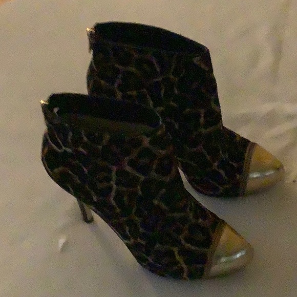 Michael kors Cynthia Bootie /printed Haircalf - Picture 3 of 3